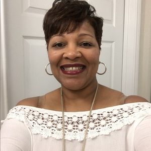 Meet your Posher, Rhonda